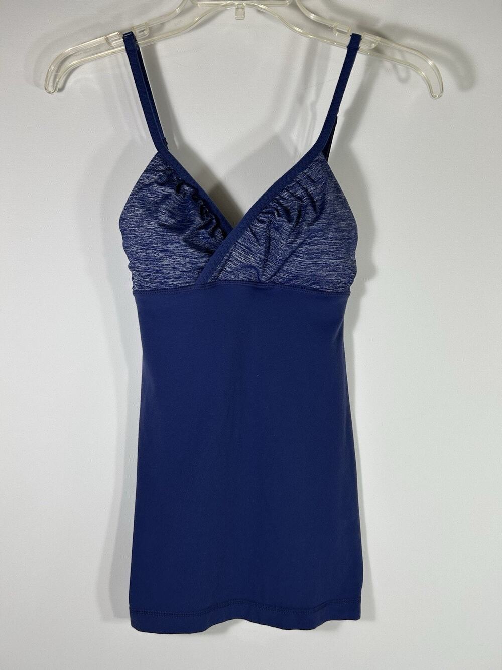 Lululemon Embrace Tank Top Cross Strap Women’s Size 2